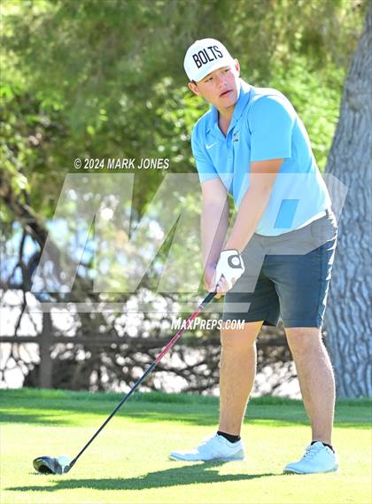 Thumbnail 3 in AIA D-II Finals photogallery.