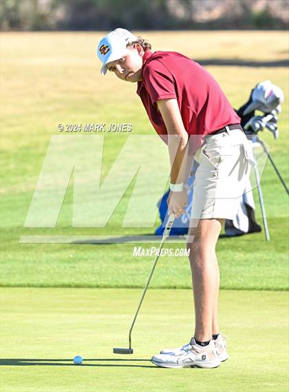 Thumbnail 3 in AIA D-II Finals photogallery.