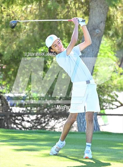 Thumbnail 2 in AIA D-II Finals photogallery.