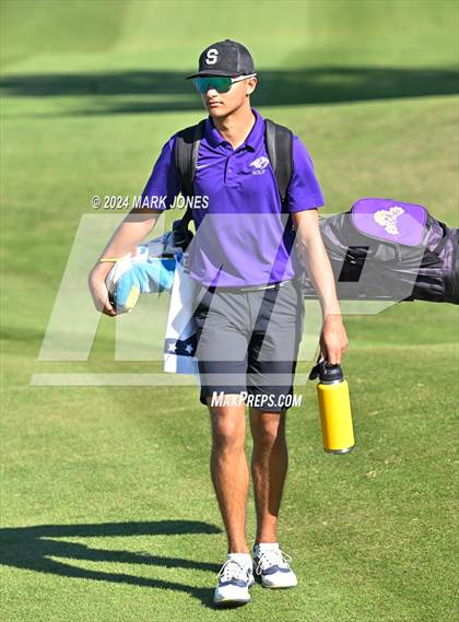 Thumbnail 2 in AIA D-II Finals photogallery.