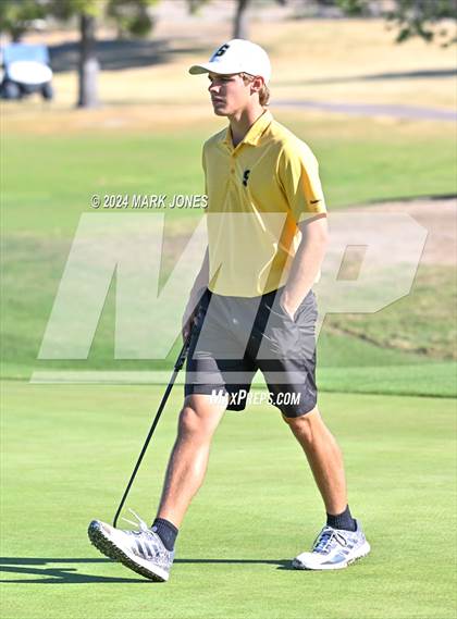 Thumbnail 3 in AIA D-II Finals photogallery.