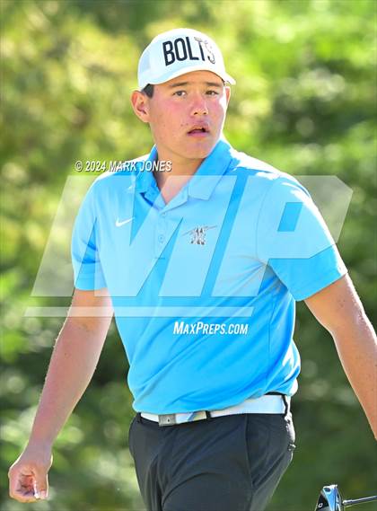 Thumbnail 3 in AIA D-II Finals photogallery.