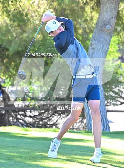 Thumbnail 3 in AIA D-II Finals photogallery.