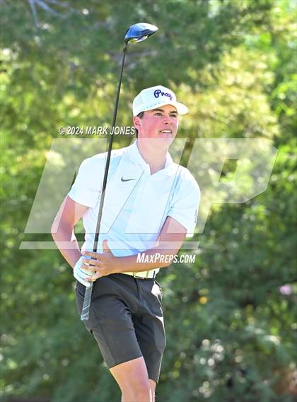 Thumbnail 2 in AIA D-II Finals photogallery.