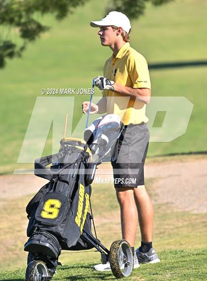 Thumbnail 1 in AIA D-II Finals photogallery.