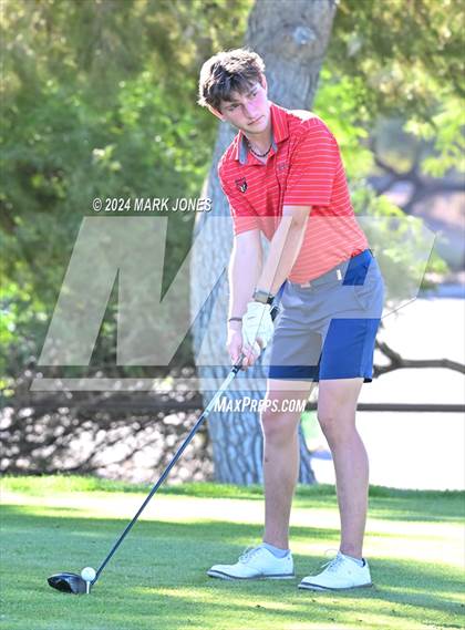 Thumbnail 2 in AIA D-II Finals photogallery.