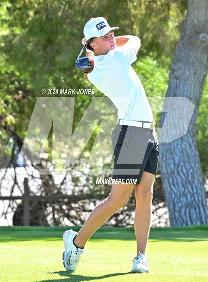 Thumbnail 2 in AIA D-II Finals photogallery.