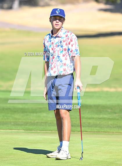 Thumbnail 3 in AIA D-II Finals photogallery.