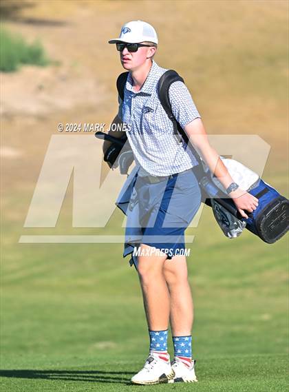 Thumbnail 2 in AIA D-II Finals photogallery.