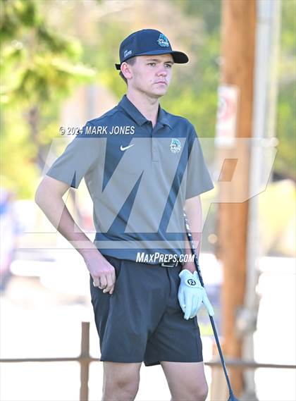 Thumbnail 2 in AIA D-II Finals photogallery.