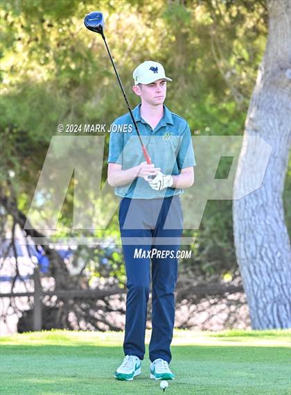 Thumbnail 1 in AIA D-II Finals photogallery.