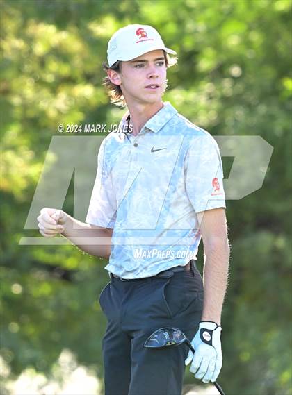 Thumbnail 1 in AIA D-II Finals photogallery.