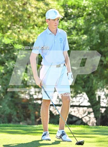 Thumbnail 3 in AIA D-II Finals photogallery.