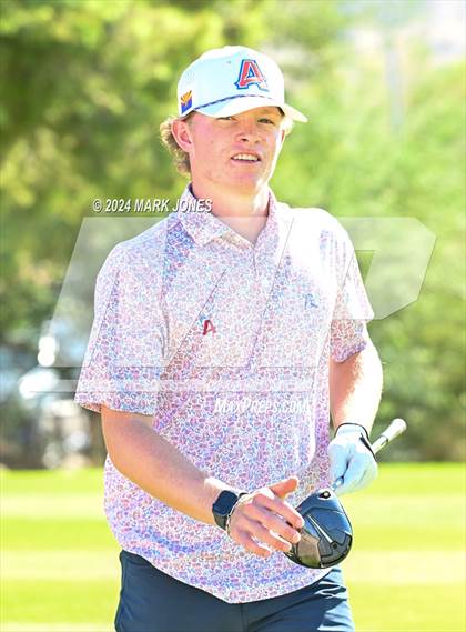 Thumbnail 3 in AIA D-II Finals photogallery.