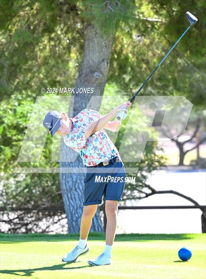 Thumbnail 3 in AIA D-II Finals photogallery.