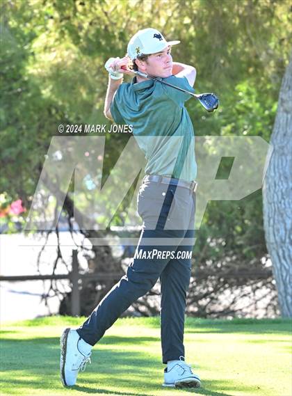 Thumbnail 1 in AIA D-II Finals photogallery.