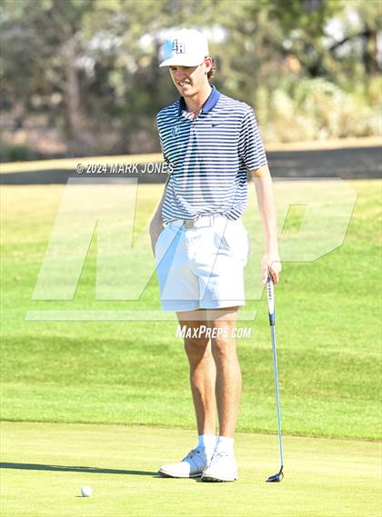 Thumbnail 1 in AIA D-II Finals photogallery.