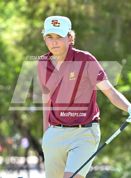 Thumbnail 3 in AIA D-II Finals photogallery.