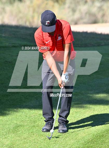 Thumbnail 1 in AIA D-II Finals photogallery.