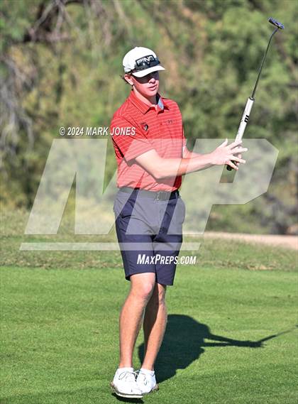 Thumbnail 2 in AIA D-II Finals photogallery.