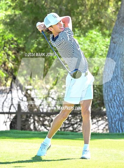 Thumbnail 2 in AIA D-II Finals photogallery.