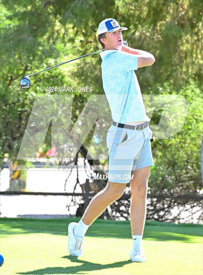 Thumbnail 1 in AIA D-II Finals photogallery.