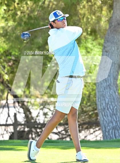 Thumbnail 1 in AIA D-II Finals photogallery.