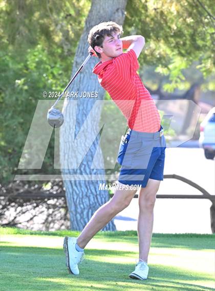 Thumbnail 2 in AIA D-II Finals photogallery.