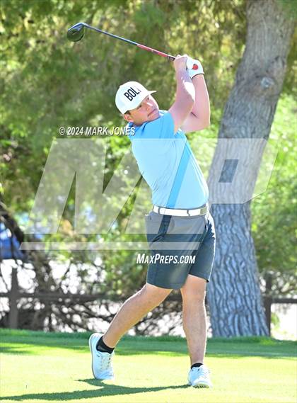 Thumbnail 2 in AIA D-II Finals photogallery.