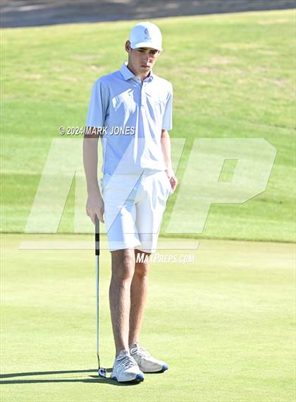 Thumbnail 2 in AIA D-II Finals photogallery.