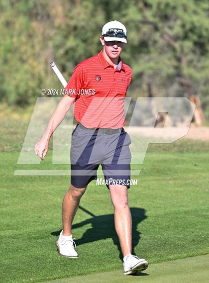 Thumbnail 3 in AIA D-II Finals photogallery.