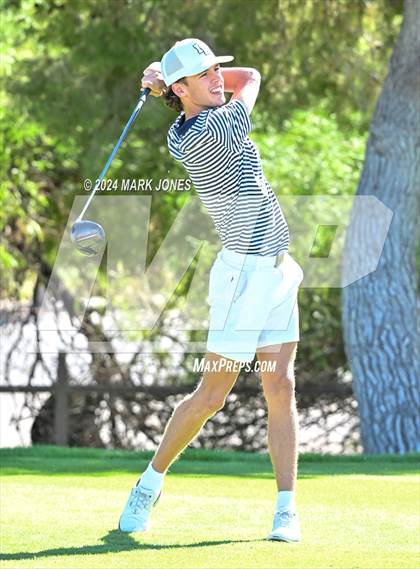 Thumbnail 1 in AIA D-II Finals photogallery.