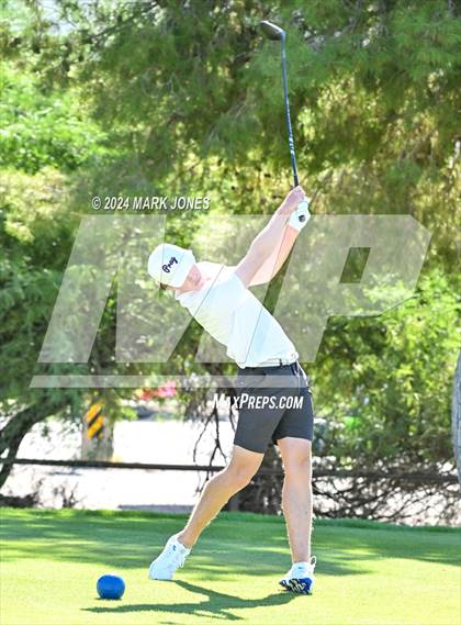 Thumbnail 2 in AIA D-II Finals photogallery.