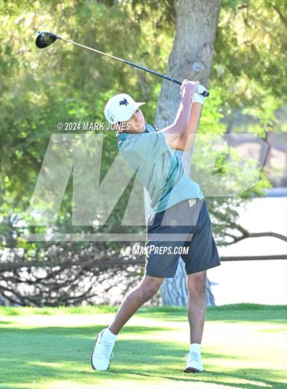 Thumbnail 3 in AIA D-II Finals photogallery.