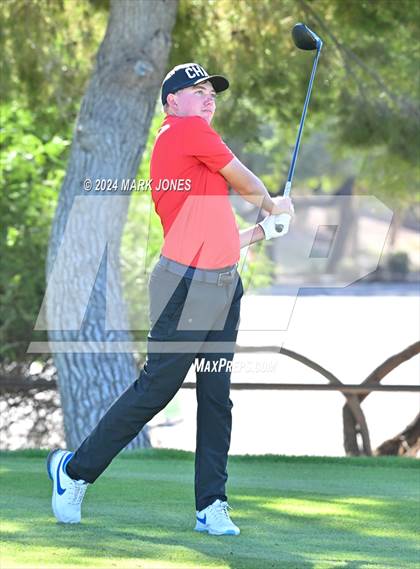 Thumbnail 3 in AIA D-II Finals photogallery.