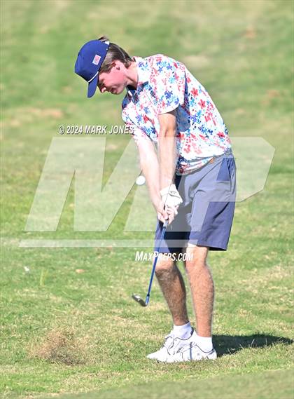 Thumbnail 3 in AIA D-II Finals photogallery.