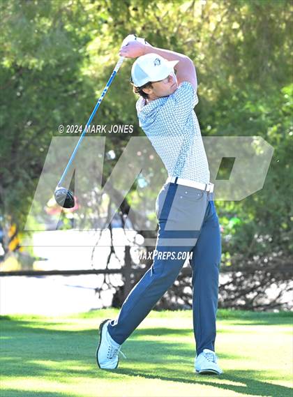 Thumbnail 3 in AIA D-II Finals photogallery.