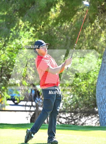 Thumbnail 2 in AIA D-II Finals photogallery.