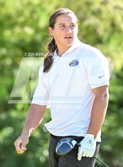 Thumbnail 3 in AIA D-II Finals photogallery.