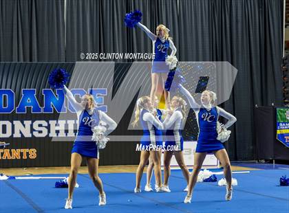 Thumbnail 2 in Valley Christian - Cheer (AIA Division IV Final) photogallery.