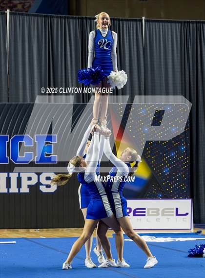Thumbnail 1 in Valley Christian - Cheer (AIA Division IV Final) photogallery.