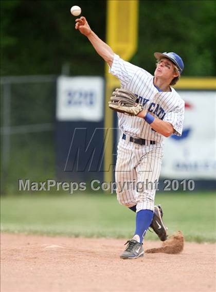 Thumbnail 1 in Campbell County @ Covington Catholic photogallery.