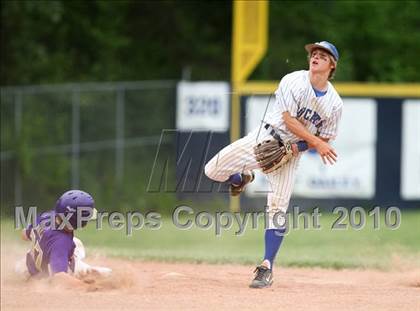Thumbnail 3 in Campbell County @ Covington Catholic photogallery.