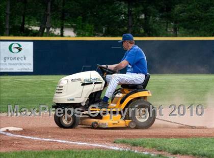 Thumbnail 1 in Campbell County @ Covington Catholic photogallery.