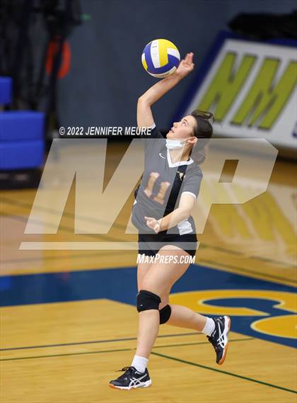 Thumbnail 3 in Newark Memorial vs Lincoln (JV Irvington Tournament) photogallery.