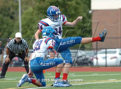 Thumbnail 3 in Cromwell @ Coginchaug Regional photogallery.