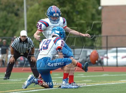 Thumbnail 2 in Cromwell @ Coginchaug Regional photogallery.