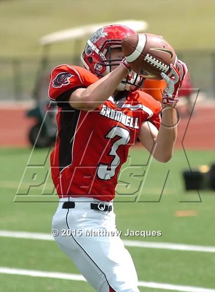 Thumbnail 1 in Cromwell @ Coginchaug Regional photogallery.