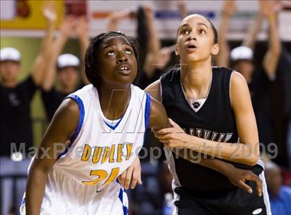 Thumbnail 3 in Forestview vs. Dudley (NCHSAA 3A Final) photogallery.