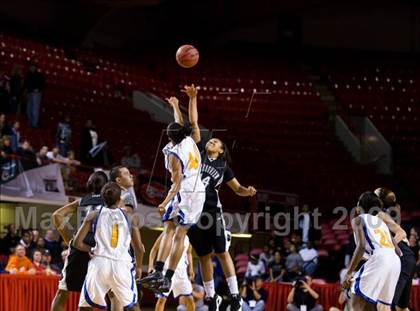 Thumbnail 1 in Forestview vs. Dudley (NCHSAA 3A Final) photogallery.